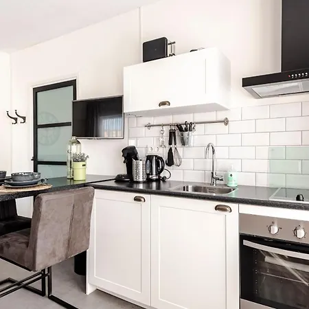 And Dunes - Free Parking *